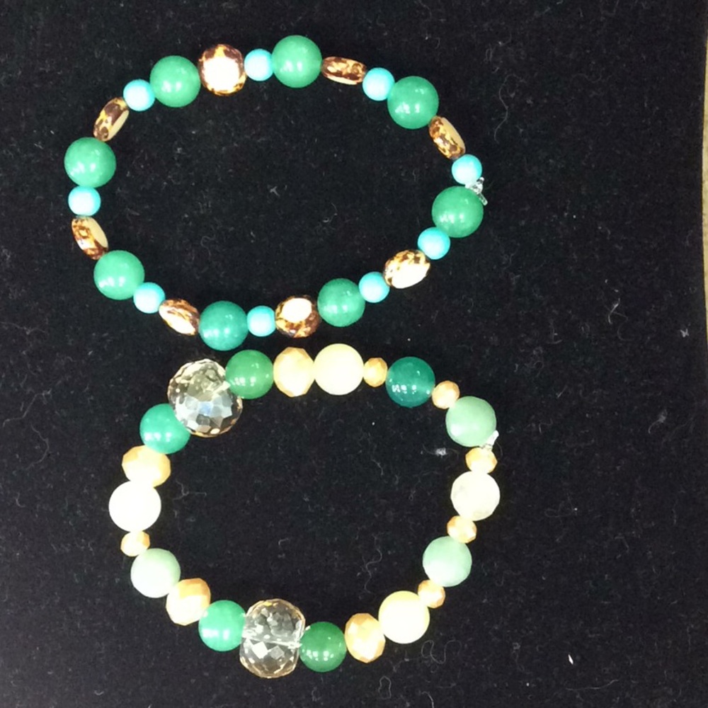 Healing crystal bracelets